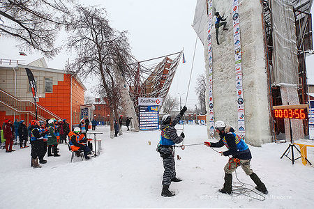 19.12.2021. ЧР по ледолазанию. Тюмень.